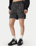 adidas Спортни шорти Seasonal Essentials Animal Print KS7994 Regular Fit