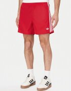adidas Спортни шорти Sprinter KE3570 Червен Regular Fit