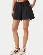 adidas Спортни шорти Z.N.E. KD8459 Черен Loose Fit