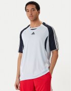 adidas Тишърт adicolor Teamgeist KD5849 Светлосиньо Regular Fit