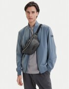 CALVIN KLEIN Чанта за кръст﻿ Emblem Aop Coated Waistbag LV04D3135G Черен