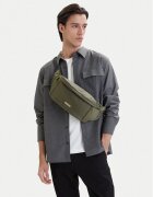 CALVIN KLEIN Чанта за кръст﻿ Sleek Waistbag Sling LV04D3148G