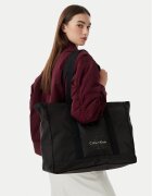 CALVIN KLEIN Дамска чанта LV04D3528G Черен