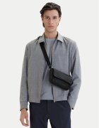 CALVIN KLEIN Дамска чанта Raised Small Flap Messenger LV04D3327G Черен