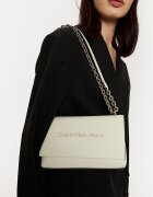 CALVIN KLEIN JEANS Дамска чанта K60K612221