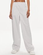 CALVIN KLEIN JEANS Текстилни панталони Soft Crinkle J20J223122 Relaxed Fit
