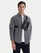 CALVIN KLEIN Мъжка чантичка Emblem Aop Coated Square Sling LV04D3335G Черен