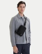 CALVIN KLEIN Мъжка чантичка Emblem Hw Sling LV04D3292G Черен