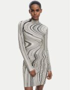 DESIGUAL Ежедневна рокля Chiara 25WWVK35 Slim Fit