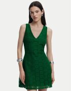 DESIGUAL Коктейлна рокля 25SWVW53 Slim Fit
