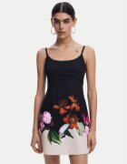 DESIGUAL Лятна рокля Le Mans 25SWVW16 Regular Fit