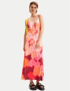 DESIGUAL Лятна рокля Nerea 24SWVK19 Regular Fit