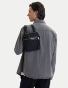 Emporio Armani Мъжка чантичка EM005400 AF14637 UB118 Тъмносин