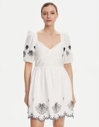 French Connection Лятна рокля 71YOT Regular Fit