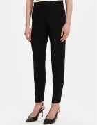 French Connection Текстилни панталони 74KZA Tailored Fit