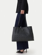 GUESS Чанта за уикенд Wilder Travel TWHP74 52025