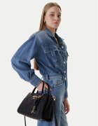 GUESS Дамска чанта Anise HWPD99 16060