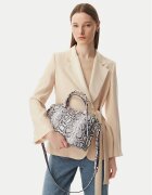 GUESS Дамска чанта Bianca HWKG99 07060