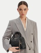 GUESS Дамска чанта Dita HWPD76 02050