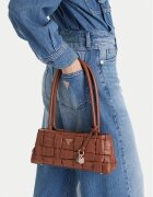 GUESS Дамска чанта Marion HWWG80 72080
