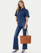 GUESS Дамска чанта Noelle II HWZG96 72250