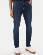 GUESS Дънки M6RAS2 D0632 Slim Tapered Fit