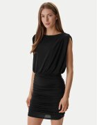 GUESS Коктейлна рокля W6GK56 K3171 Regular Fit