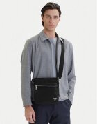 GUESS Мъжка чантичка HMBENY P6123
