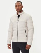GUESS Преходно яке M4YL16 WFHD0 Екрю Regular Fit