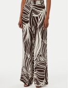 GUESS Текстилни панталони W6GB19 W1972 Regular Fit
