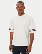 GUESS Тишърт Z6YI18 K5005 Кремав Regular Fit