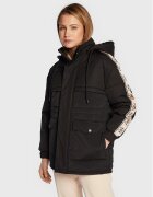 GUESS Зимно яке 4G V2BL09 WF330 Regular Fit