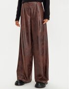 Haveone Панталони от имитация на кожа PVI-M062 Wide Leg