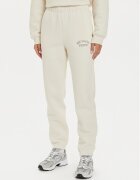 New Balance Долнище анцуг Graphic WP43500 Relaxed Fit