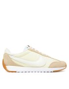 Nike Сникърси W Pacific HM4771 105