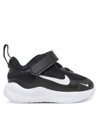 Nike Сникърси Revolution 7