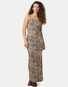 Noisy May Лятна рокля Avery 27034320 Slim Fit