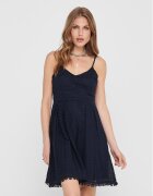 Only Коктейлна рокля 15204799 Regular Fit