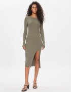 Only Плетена рокля Meddi 15311087 Slim Fit