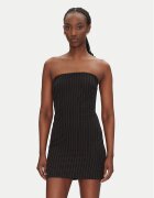 Patrizia Pepe Коктейлна рокля 8A1342/A457-F1OO Slim Fit