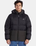 QUIKSILVER Пухено яке Wolfs Shoulder Jckt EQYJK03990 Regular Fit