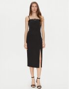 Rinascimento Коктейлна рокля CFC0122399003 Regular Fit