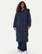 Tommy Jeans Пухено яке Alaska DW0DW21977 Relaxed Fit