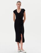 Twinset Плетена рокля 251LB3CAA Slim Fit