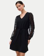 Vero Moda Коктейлна рокля Alva 10337473 Regular Fit