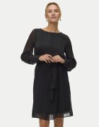 Vero Moda Коктейлна рокля Gedna 10335586 Regular Fit
