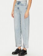 VICOLO Дънки DD5126 Светлосиньо Boyfriend Fit