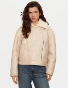 Vila Яке от имитация на кожа Risi 14098061 Regular Fit