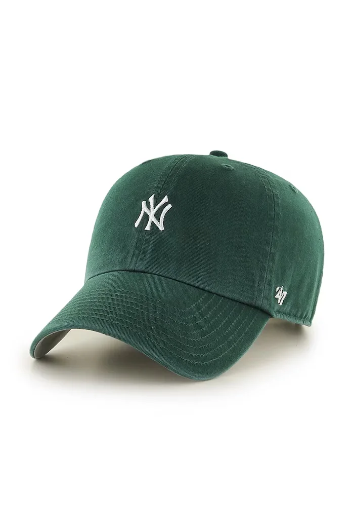 47 Brand Памучна шапка с козирка MLB New York Yankees в зелено с изчистен дизайн B-BSRNR17GWS-DG