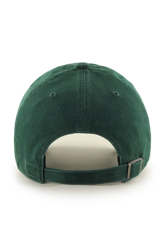 47 Brand Памучна шапка с козирка MLB New York Yankees в зелено с изчистен дизайн B-BSRNR17GWS-DG